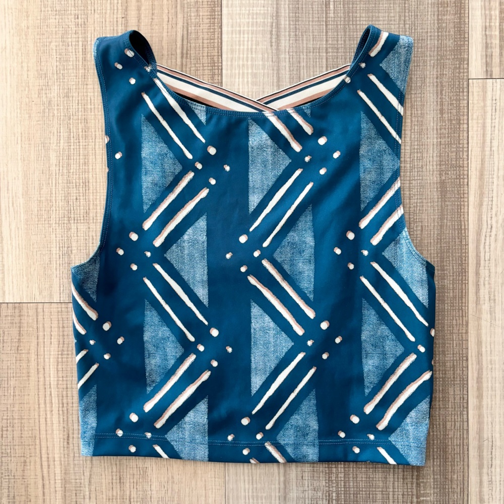 Nike - Dri- Fit Open back Crop Top